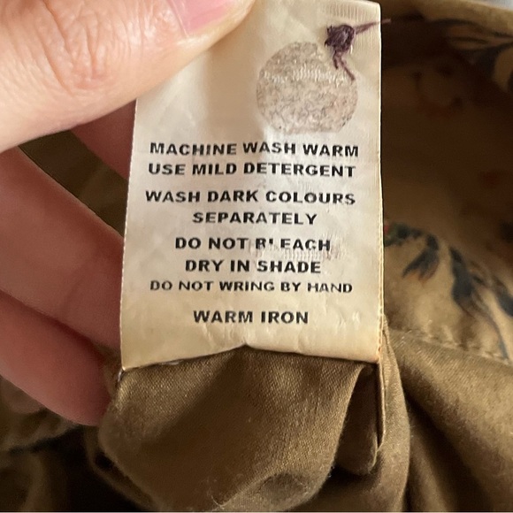 LP Louis Philippe Birds and Flowers Print Button down Shirt in super slim fit - Picture 9 of 10